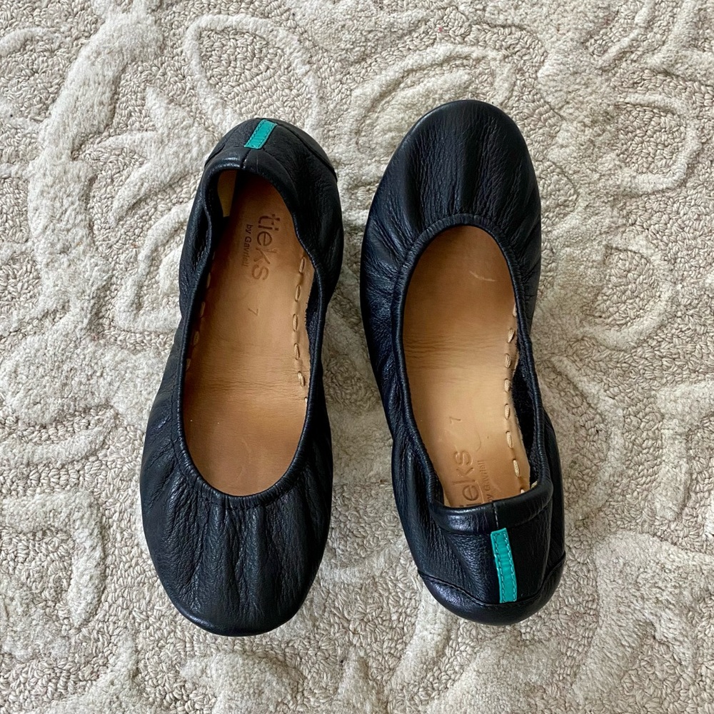 Tieks sz 7 black